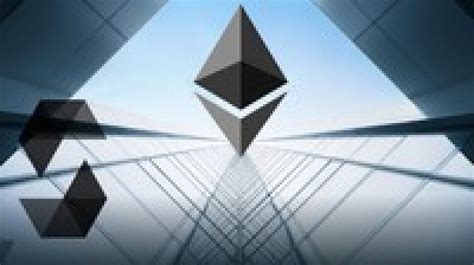 Ethereum: Solidity BEP20 : transferFrom not (or not yet) declared or visible at this point
